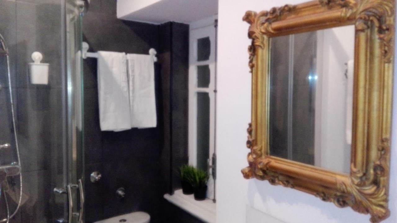 Ritz & Freud Guest House Lisbon Luaran gambar